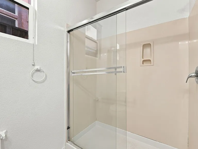 5486 Benttree Way — Photo 32