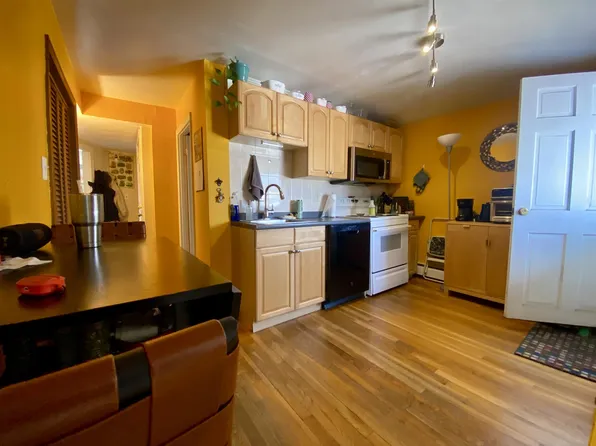 (undisclosed Address), Somerville, MA 02143