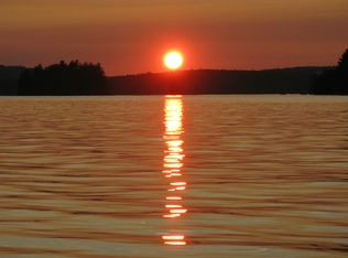 2 Point Breeze Rd, Wolfeboro, NH 03894