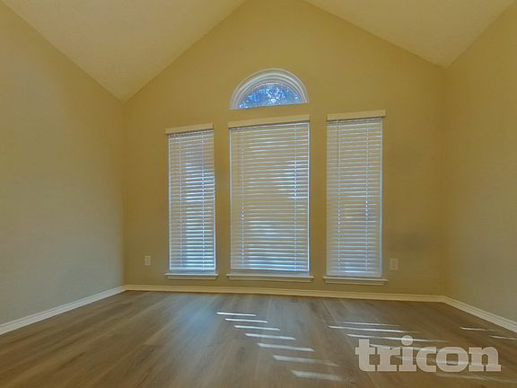 4th image of 8450 Muirwood Trl