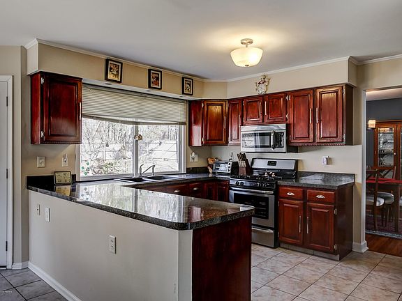 JFP_0202_3_410 crystal ct barnaget