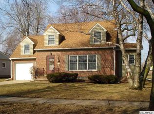 802 S Hampton St, Fairmont, MN 56031