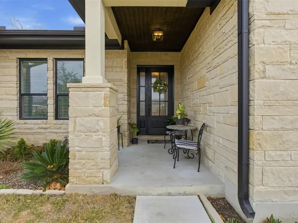 1905 S College St, Georgetown, TX 78626
