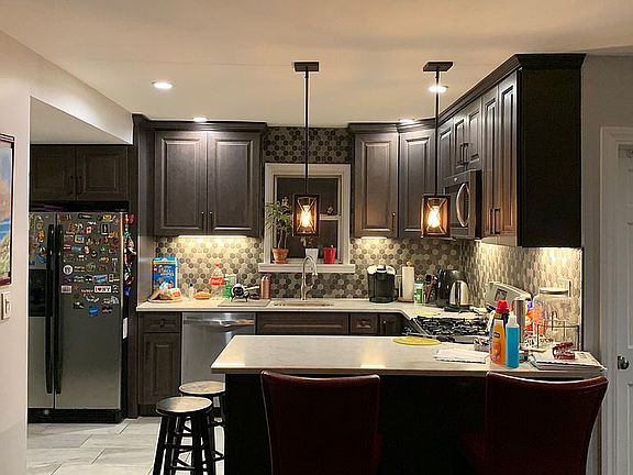 2nd image of 120 Martens Ave