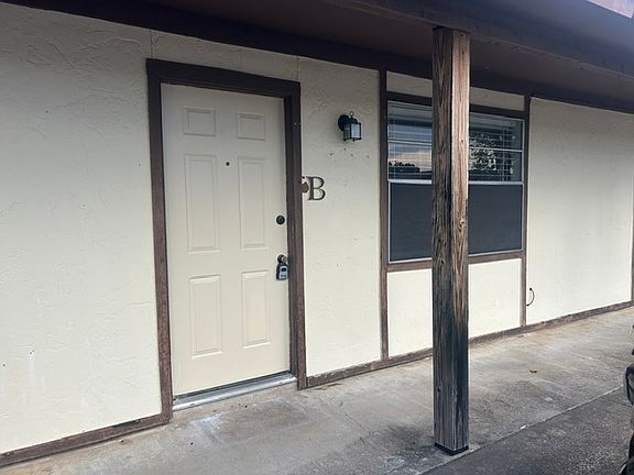 2nd image of 1415B Kilpatrick Ct