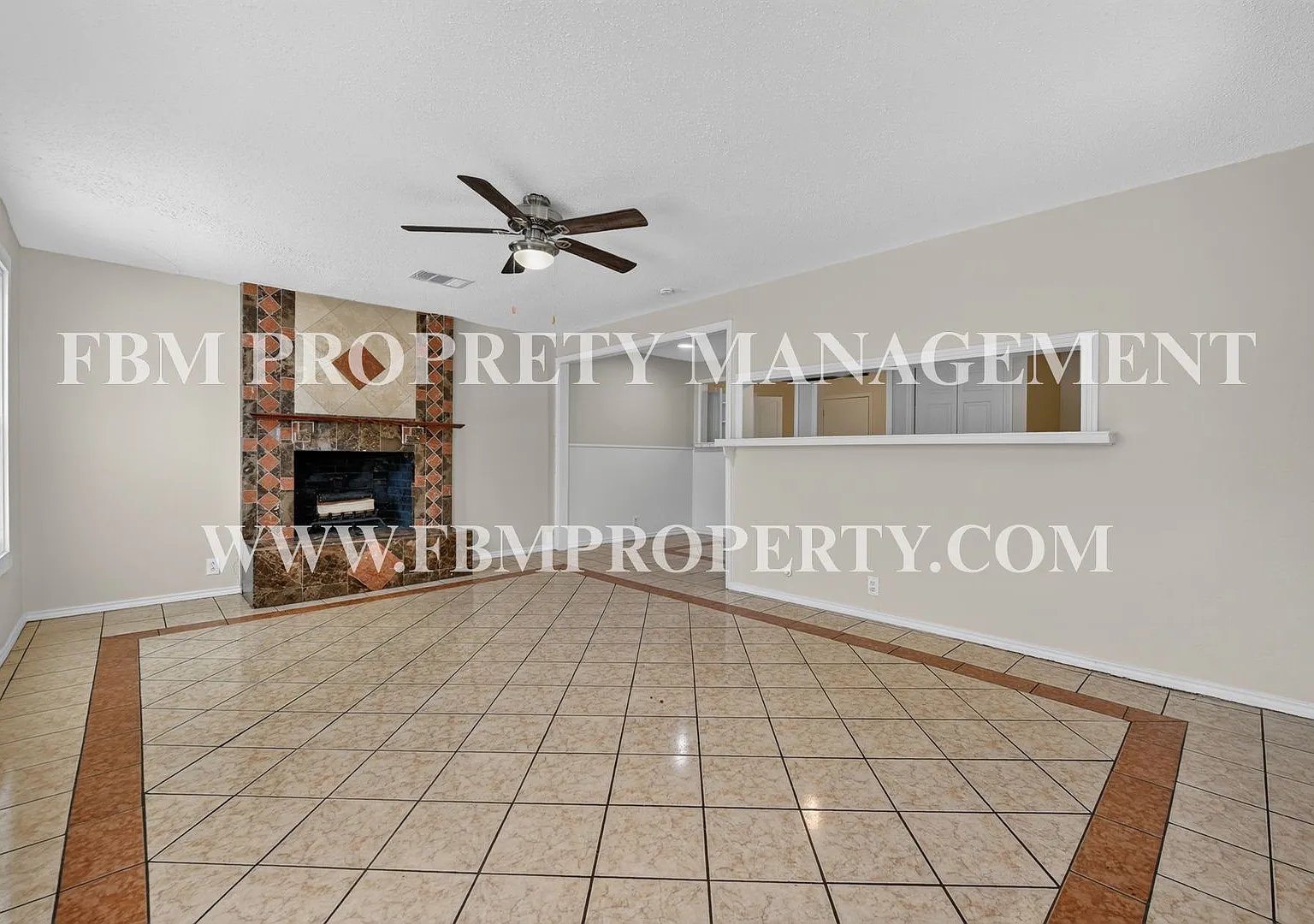 2358 Norwood Drive - Beautiful 3 Bedroom, 1 Bathroom Home in Dallas, TX! — Photo 4