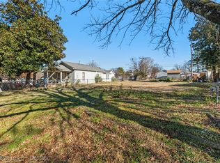 5105 S 32nd St, Fort Smith, AR 72903