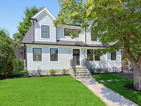 17 Kilburn Rd, Newton, MA 02465