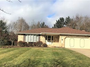 9474 Chesapeake Dr, North Royalton, OH