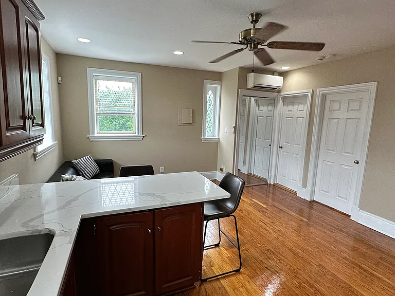 4236 McPherson Ave #3N — Photo 2