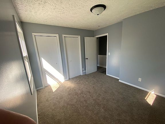 3rd image of 152 Bellevue St SE #154