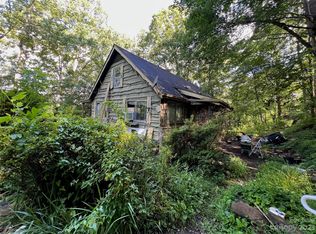 95 Don Worley Rd, Otto, NC 28763