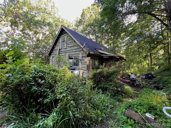 95 Don Worley Rd, Otto, NC 28763