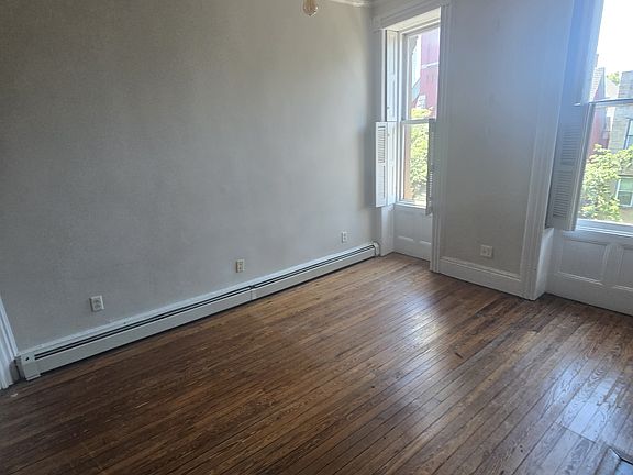 5th image of 92 Wayne St APT 4L