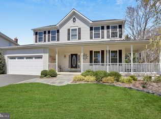 709 Randi Dr SE, Leesburg, VA 20175