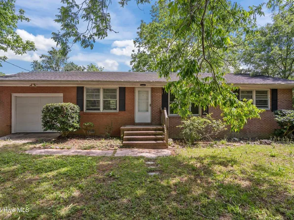 107 Sunnyvale Drive, Wilmington, NC 28412