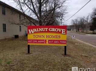1617 S Walnut St, Pittsburg, KS 66762