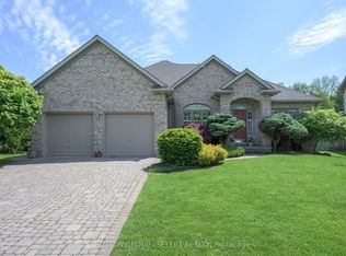 1876 Standfield Rd, London, ON N6G5G1