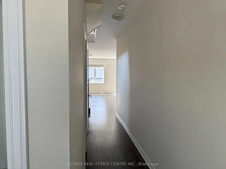 89 Blacksmith Dr — Photo 4