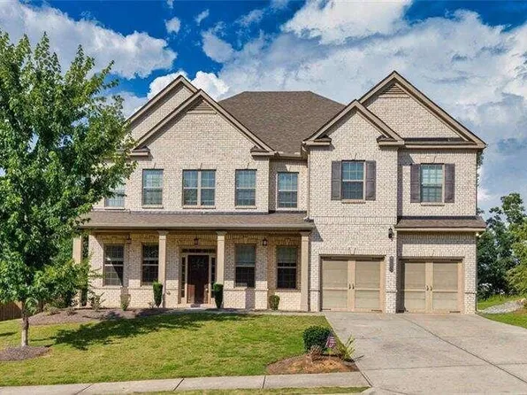 4521 Point Rock Dr, Buford, GA 30519