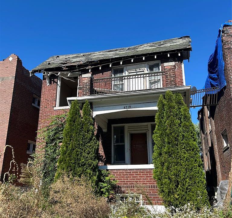 1st image of 4719 Leduc St