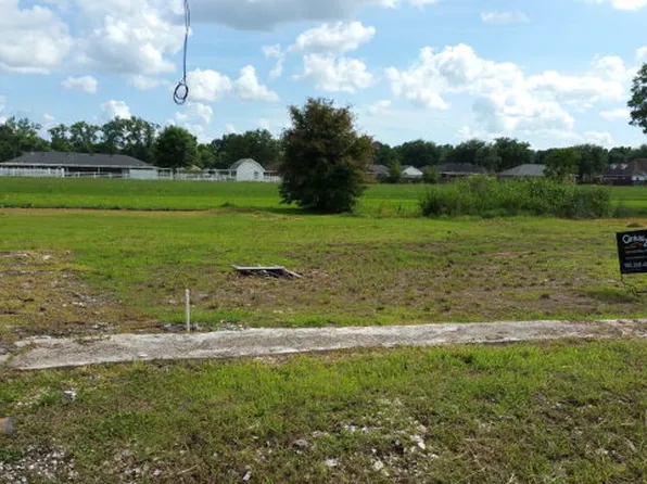 149 Calumet St, Thibodaux, LA 70301