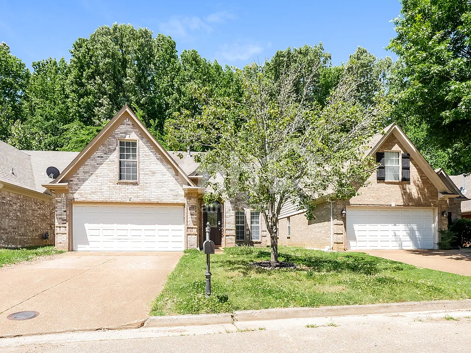 1377 Marhill Cv