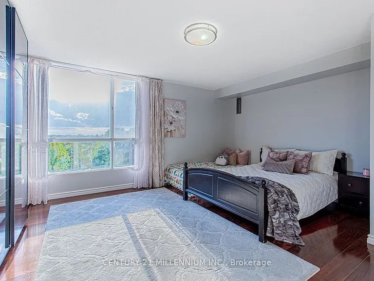 3077 Weston Rd #807 — Photo 14