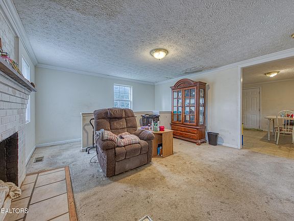 3rd image of 2225 Madison Rd