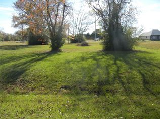 513 Begonia St, Waller, TX 77484