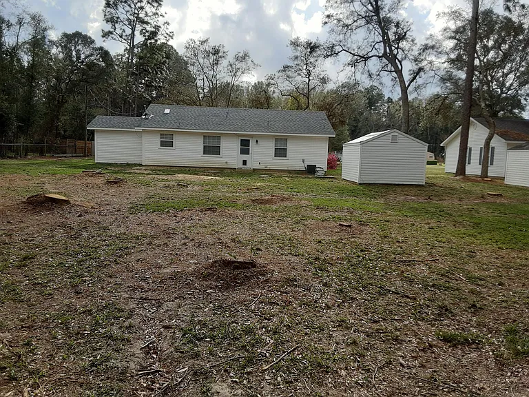12182 Fernwood Dr W — Photo 3