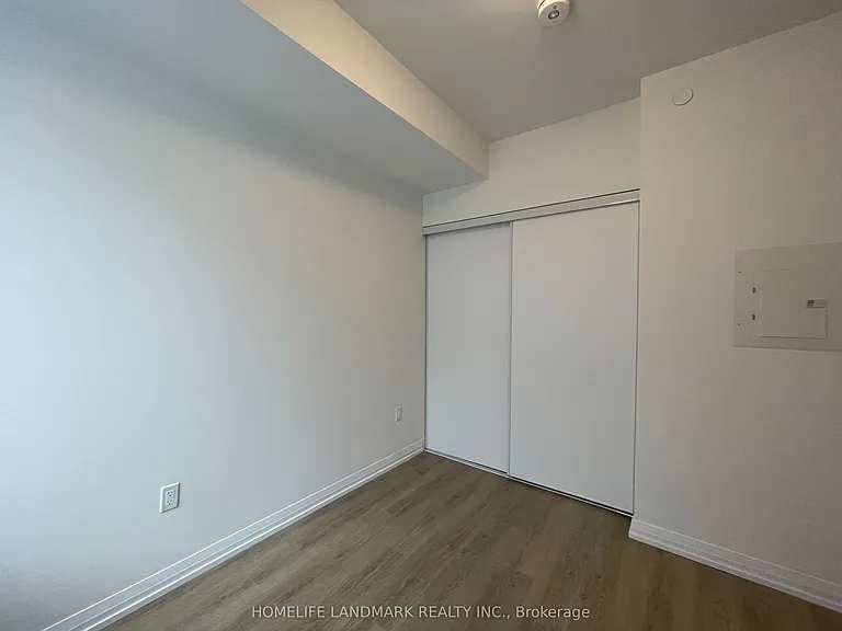 50 Dunfield Ave #1911 — Photo 12