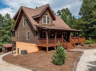 346 Hidden Lake Pkwy, Nebo, NC 28761