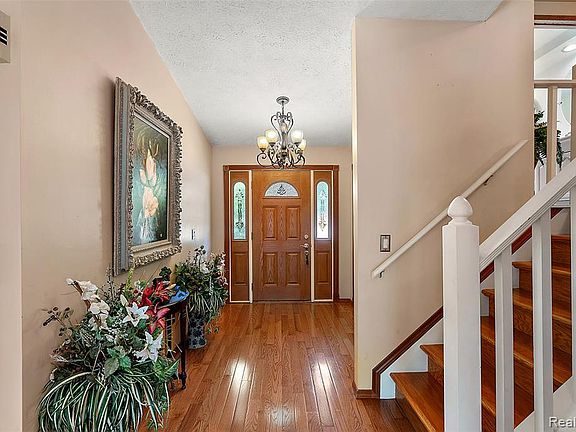 2nd image of 2981 Powderhorn Ridge Rd