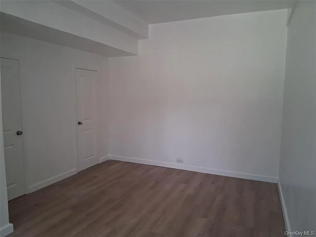1 bed, 650 sqft, $2,626 — Photo 2