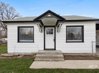 703 S 3rd Ave, Caldwell, ID 83605