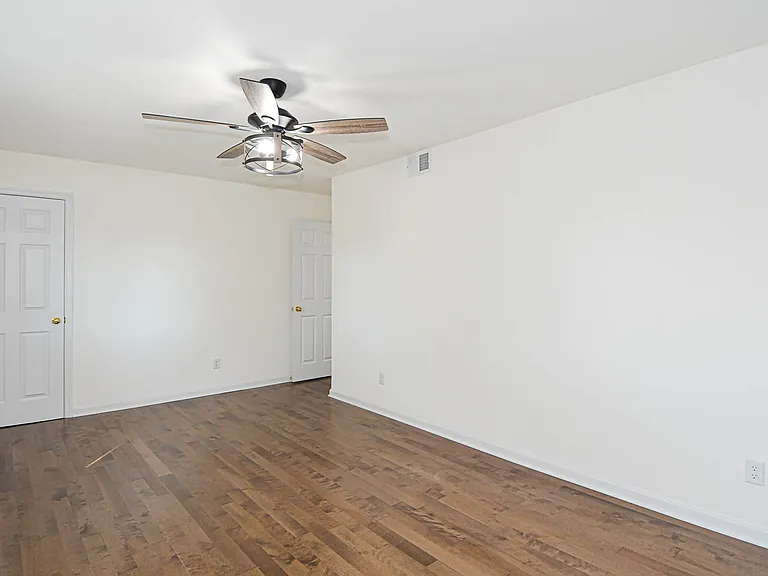 306 Bright Meadows Dr — Photo 24