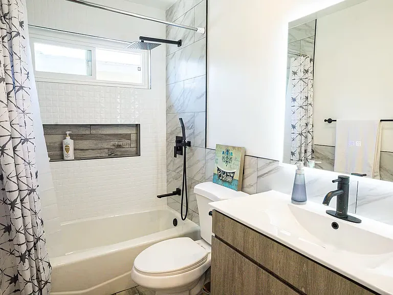 3112 S Durango Ave #6 — Photo 18