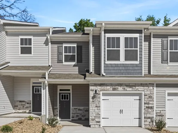 711 Lesbury Ln, Spartanburg, SC 29301