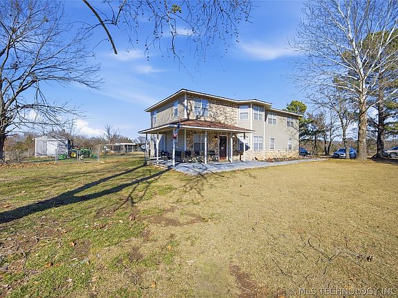 3rd image of 2405 W Chicken Fight Rd