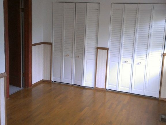 5th image of 10312 50th Ave E
