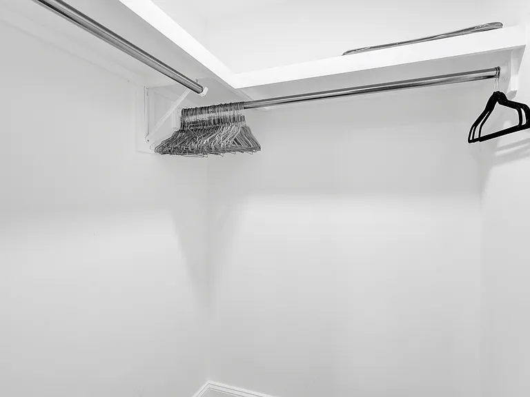 6920 Stillmeadow Dr — Photo 30