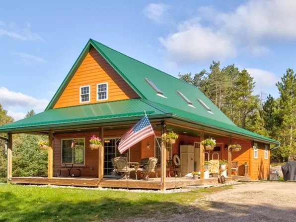 N10051 Abbey Rd, Crivitz, WI 54114