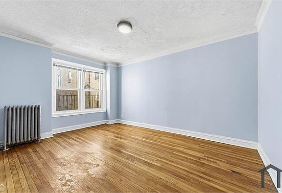 3rd image of 7612 S Saginaw Ave #1B