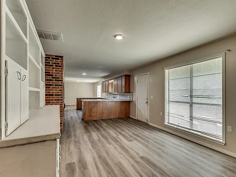 27115 Western Ave — Photo 24