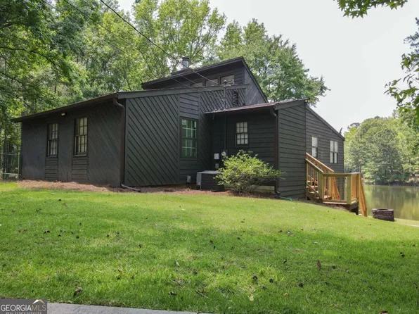 2271 Mobley Bridge Rd, Hogansville, GA 30230