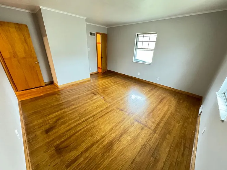 2770 Tremont Rd — Photo 64