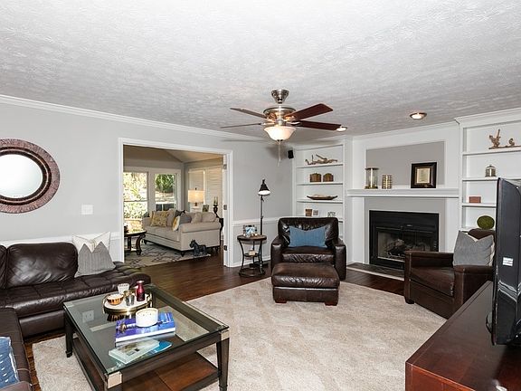 5th image of 1438 Fawnbrook Ct