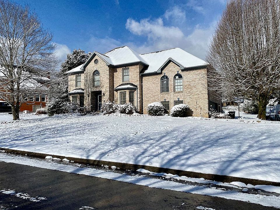 1st image of 12041 Broadwood Dr