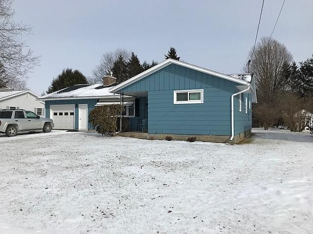 1st image of 68 Fair St